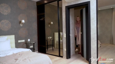 Shy blonde mom gets fucked by a horny young tourist